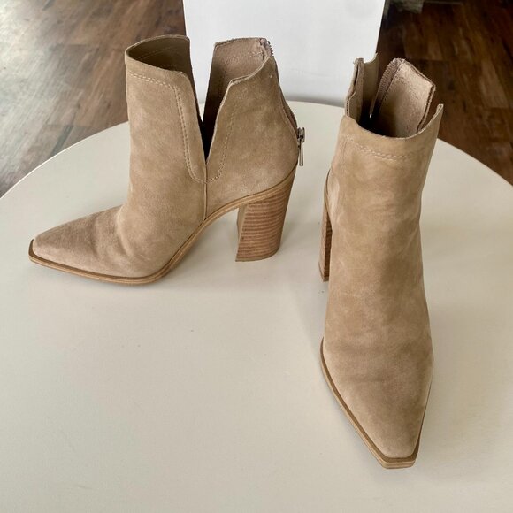 Steve Madden Shoes - Steve Madden Cornelia Suede Booties  Sz 7